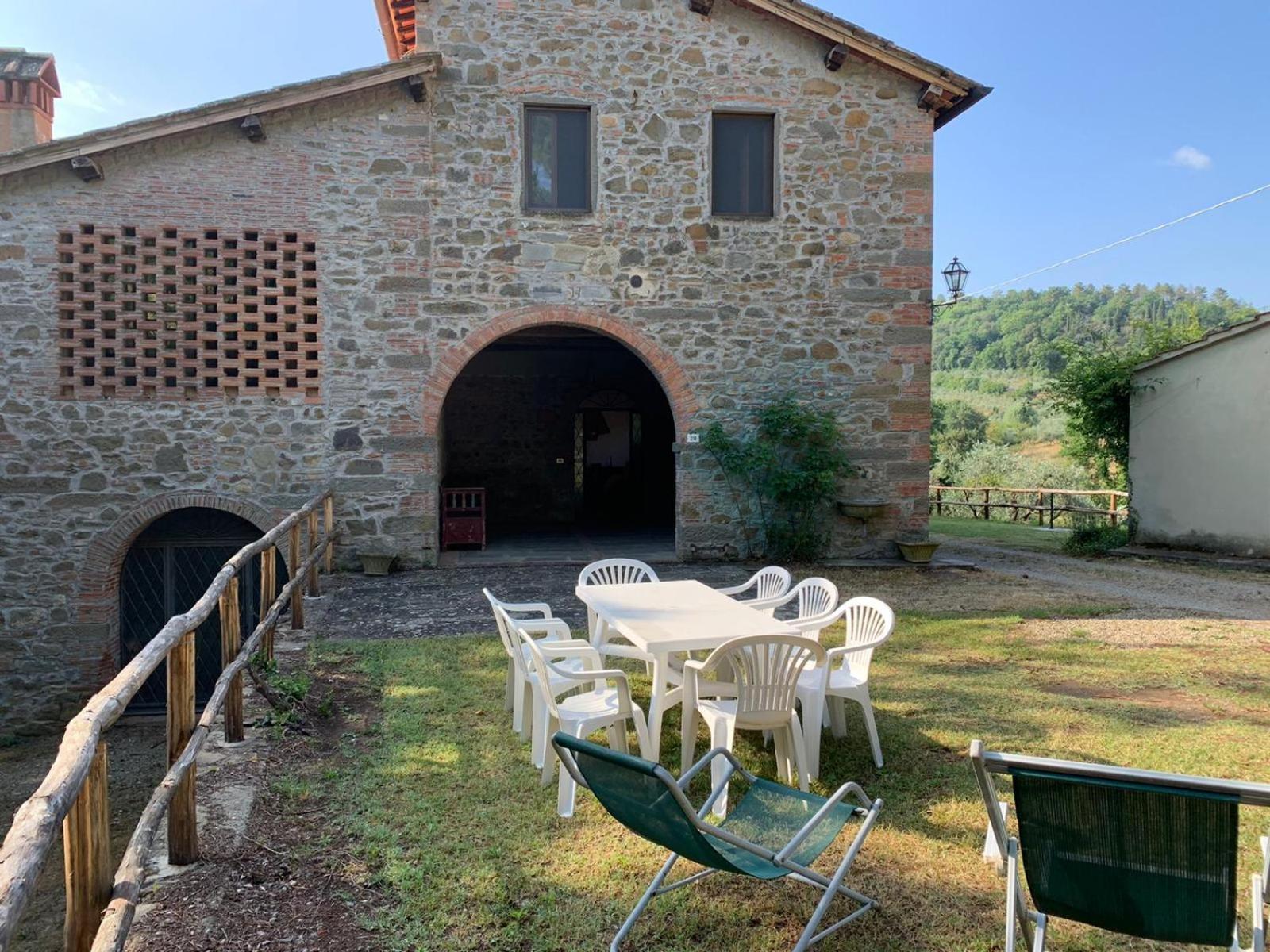 Agriturismo Fattoria Celle Фільїне-Вальдарно Номер фото