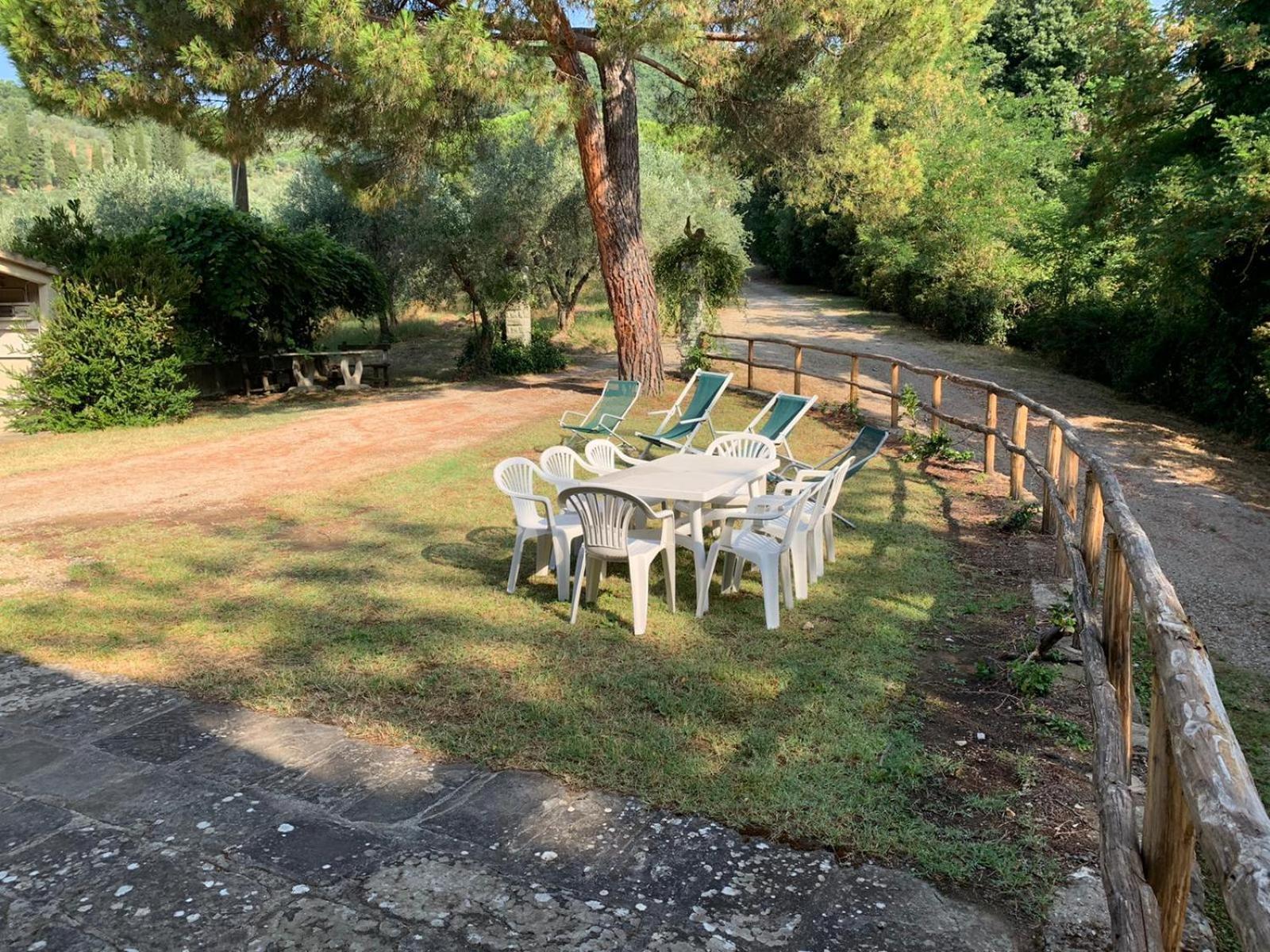 Agriturismo Fattoria Celle Фільїне-Вальдарно Номер фото